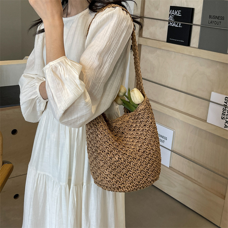 designer 2025 New Spring Fashion Woven Casual Simple Commuter Large Capacity Straw Shoulder Bag Bucket Bag Handbag