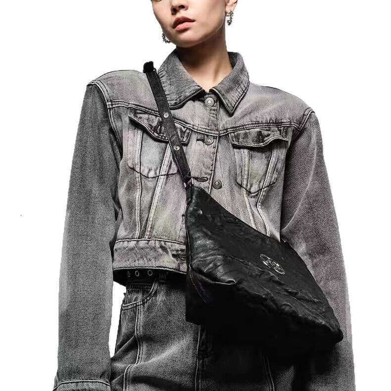 Women's Bags Designer Women's Bags Designer Yang Yi Same Style Grotto Hobo Vegetable Tanned Sheepskin Underarm Shoulder Crossbody Tote Bag