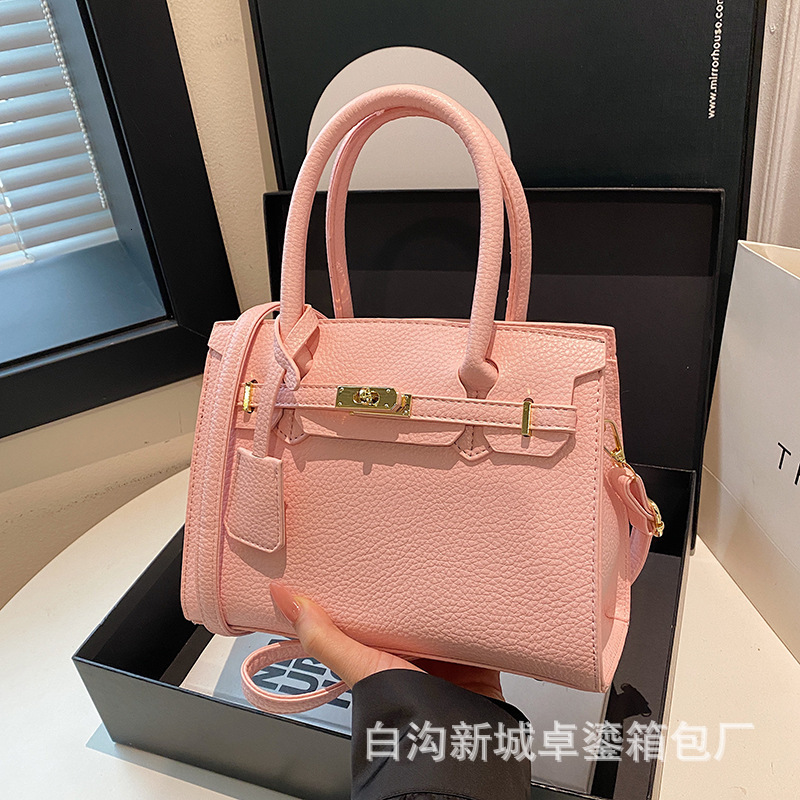 Designer Bag Fashion Ladies Handbag Leather Versatile Blue Large Zipper Rhombus Outdoor Leisure Spacious Tote