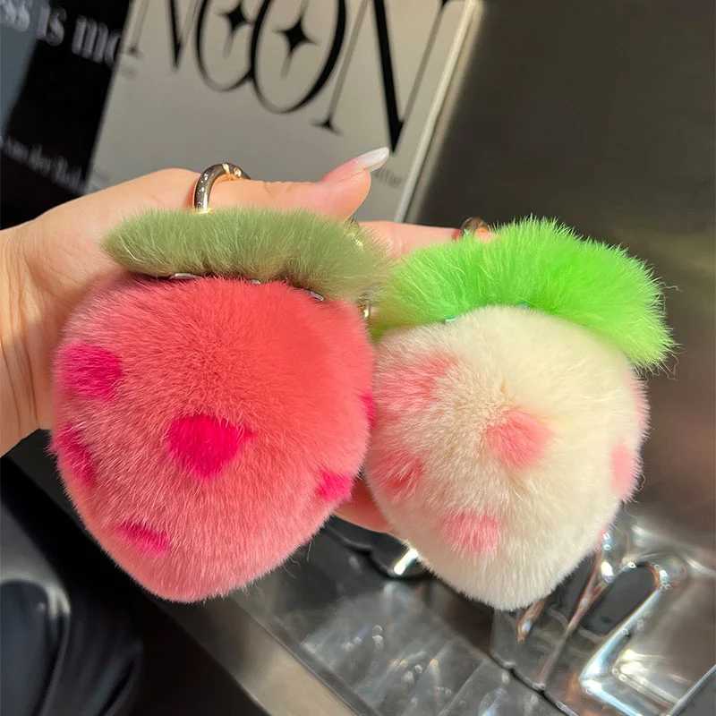 Y2K Fashion Real Rex Rabbit Fur Strawberry Pendant Fur Keychain for Bags Womens Bag Backpack Strawberry Keychain Accessories W250604