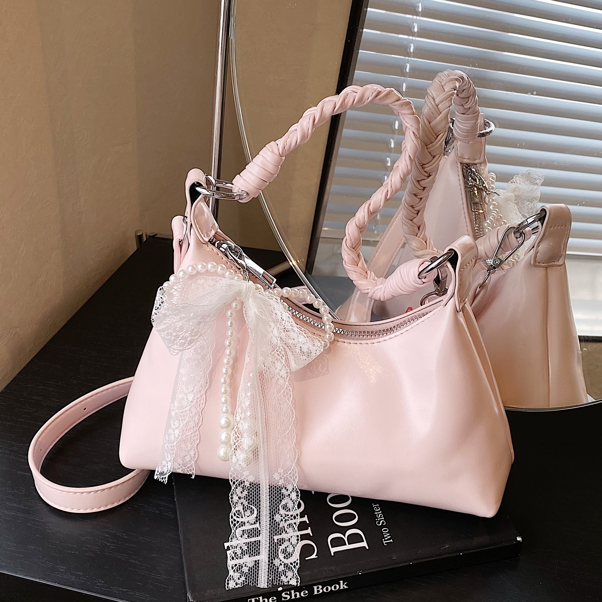 designer Korean Style Simple INS Women 2025 New Trend Versatile Commuter Shoulder Bag Casual Bowknot Handbag Underarm Bag