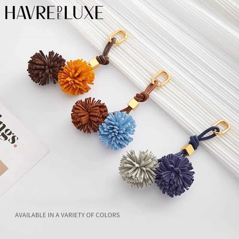 Flower ball leather pendant cowhide rope bag charm Keychain car pendant for women bag accessories M250604