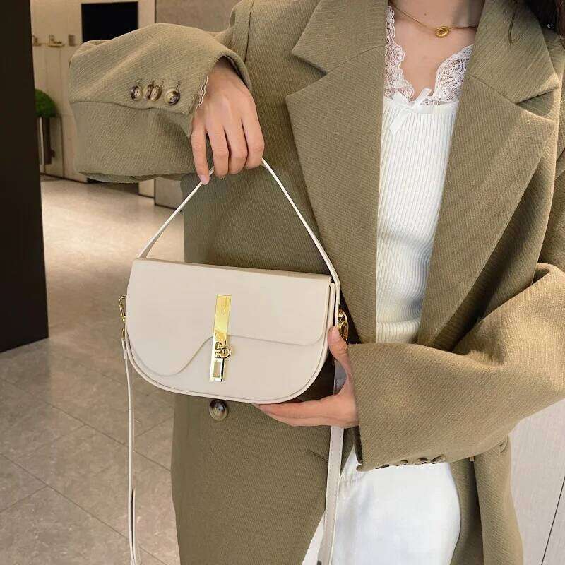 Women's Bags Designer Glamorous Evening Crossbody Bag - Vintage Leather Clutch Purse, Minimalist Solid Color Tote With Designer Chain Strap