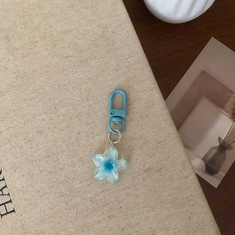 Colorful Transparent Flower Keychain Pendant For Women Girls Fashion Exquisite Keychain Bag Decoration Accessories Friend Gift W250604