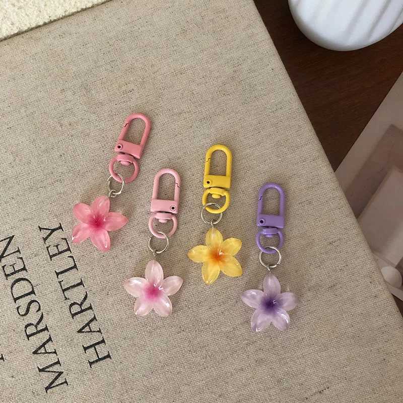 Colorful Transparent Flower Keychain Pendant For Women Girls Fashion Exquisite Keychain Bag Decoration Accessories Friend Gift W250604