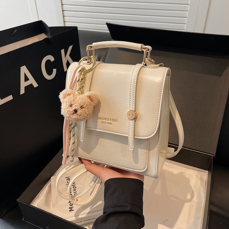 designer Trendy and Elegant Large Capacity Commuter College Style Backpack for Women, Handheld Bag, Simple Casual Travel Small Backpack