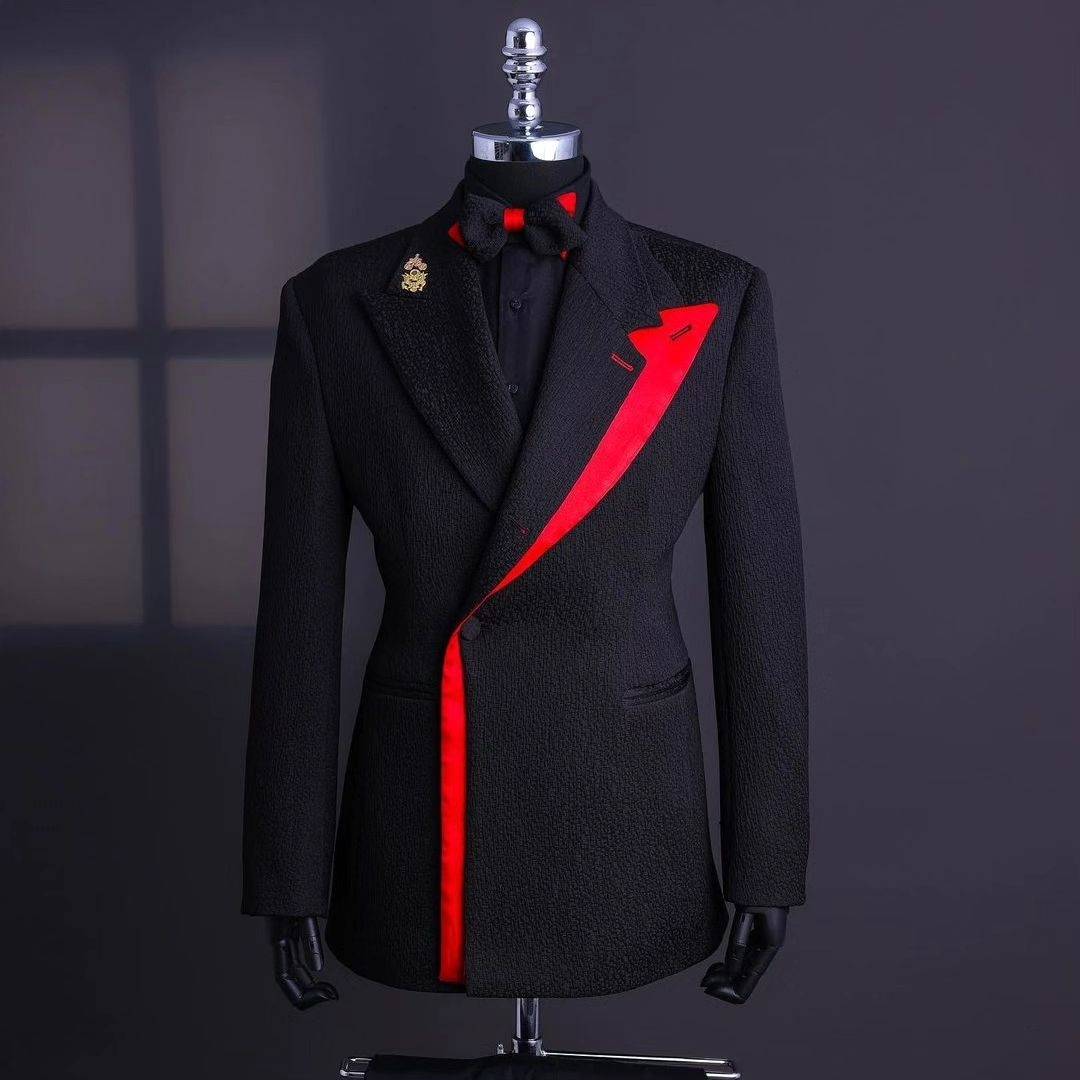Classic Wedding Tuxedos Handsome Men Suits With Peaked Lapel 2 Pieces Set Jacket Vest Business Blazers Customized High Quality