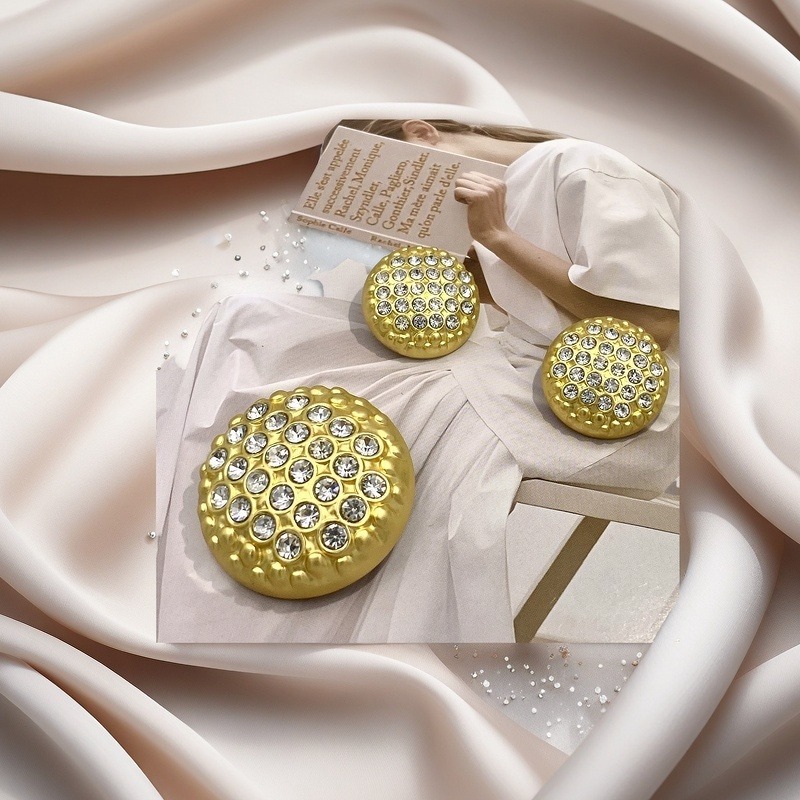 3 exquisite and high-end French style light luxury large diamond crystal round woolen coat, suit jacket dress, windbreaker dress, versatile hand sewn 