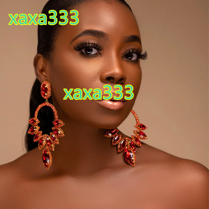 Premium Womens New Fashion Trendy Luxury Alloy Shiny Crystal Flower Shape Earrings Long Rhinestone Big Earrings Jewelry