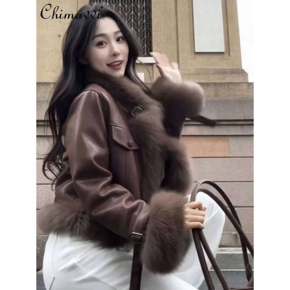 2024 Autumn Winter New European Products Popular Fashion Leather Edge Warm and Thin Imitation Fur Versatile Coat Women