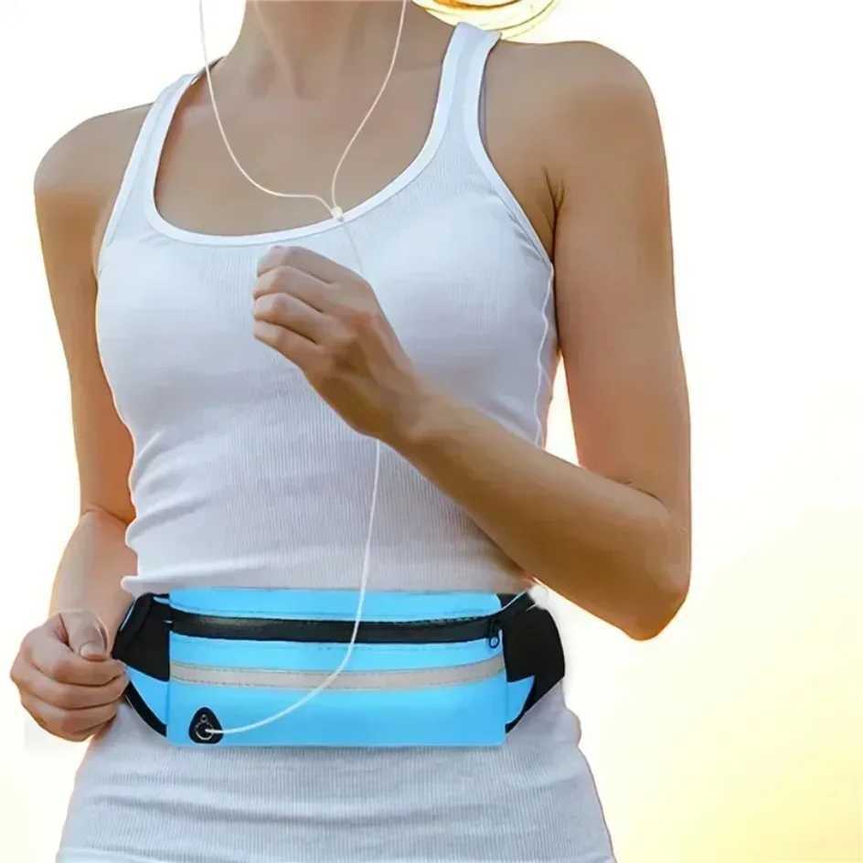 Multifunctional Outdoor Running Waist Bag Headphones Phone Small Item Storage Bag Free Your Hands Sports Waist Bag W250604
