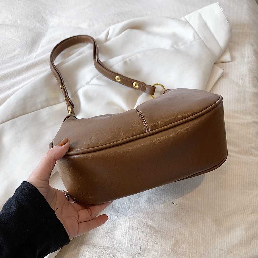 Crescent Bag for Women Adjustable Strap Hobo Bag PU Leather with Zipper Crossbody Bag Solid Handbag for Work Travel XJ2520616