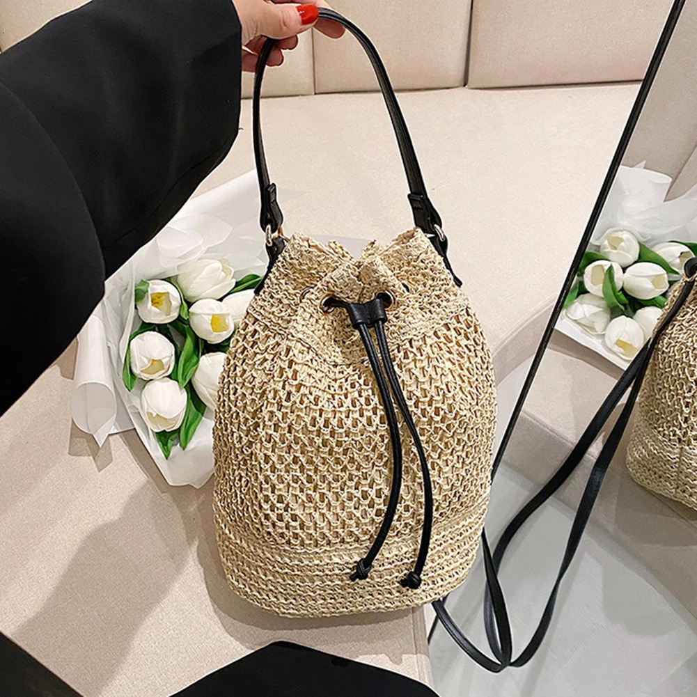 Summer Straw Woven Beach Bag Rattan Ladies Purses Handbag Wrist Pack Women Handle Female Bucket Tote Bags Knit Travel Bags 250530