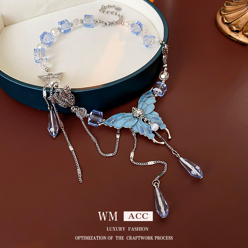 Drip oil inlaid diamond butterfly crystal necklace, niche fashion temperament, collarbone chain