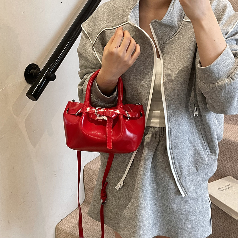 designer Korean Style Handbag for Women 2025 Spring New Basket Bucket Bag High-end Fashion Simple Shoulder Crossbody Bag