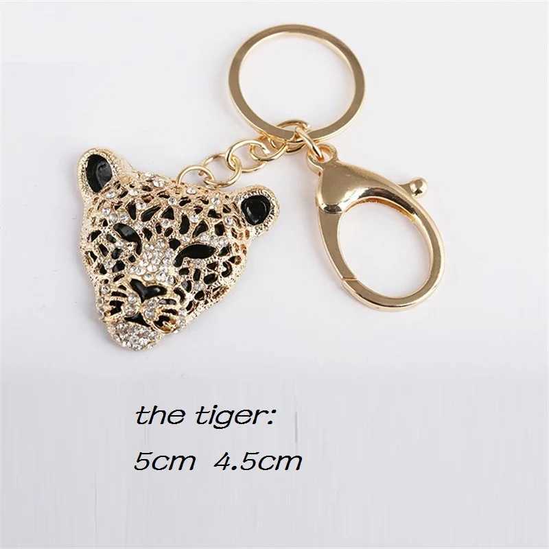New Arrival Fashion Crystal Leopard head Rhinestone Tiger Keychain Womens bags Decoration Pendants Accessories Car keyrings Jewelry U250604