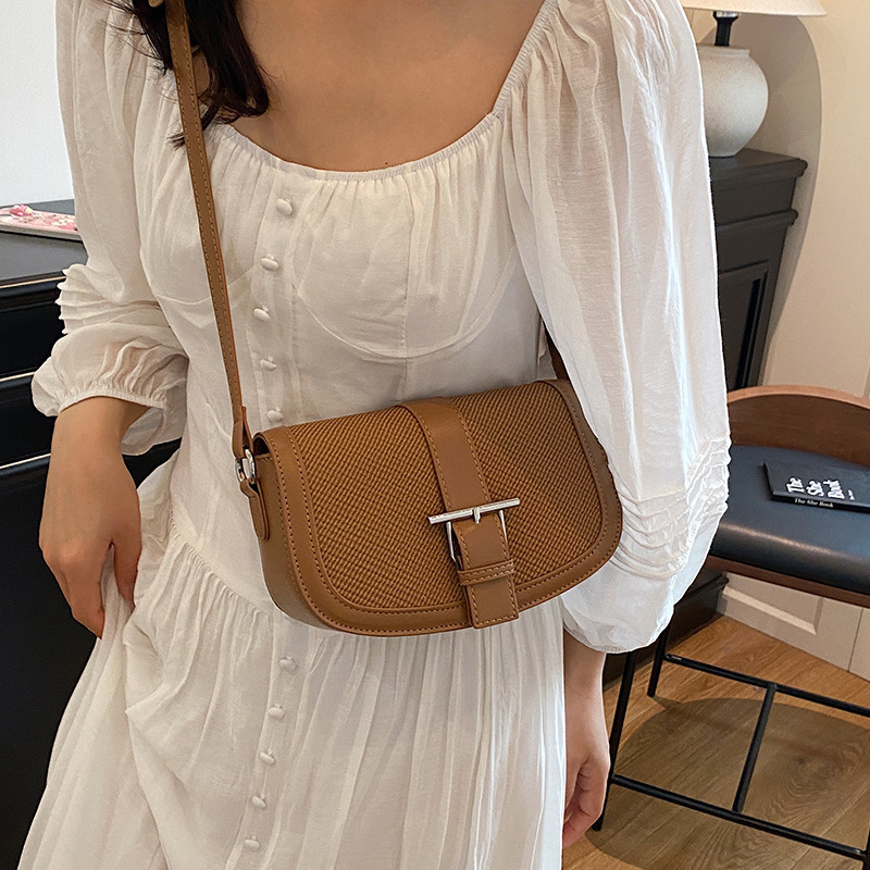 designer Niche Retro Saddle Bag 2025 Summer New Trend Underarm Bag Versatile Small Bag for Women Commuting Shoulder Crossbody Bag