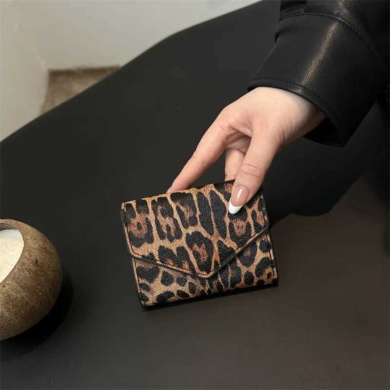 Leopard Wallet Fashion Portable Short Wallets Coin Purse Bag Mini Envelope Handbag Earphone Bag XJ250604