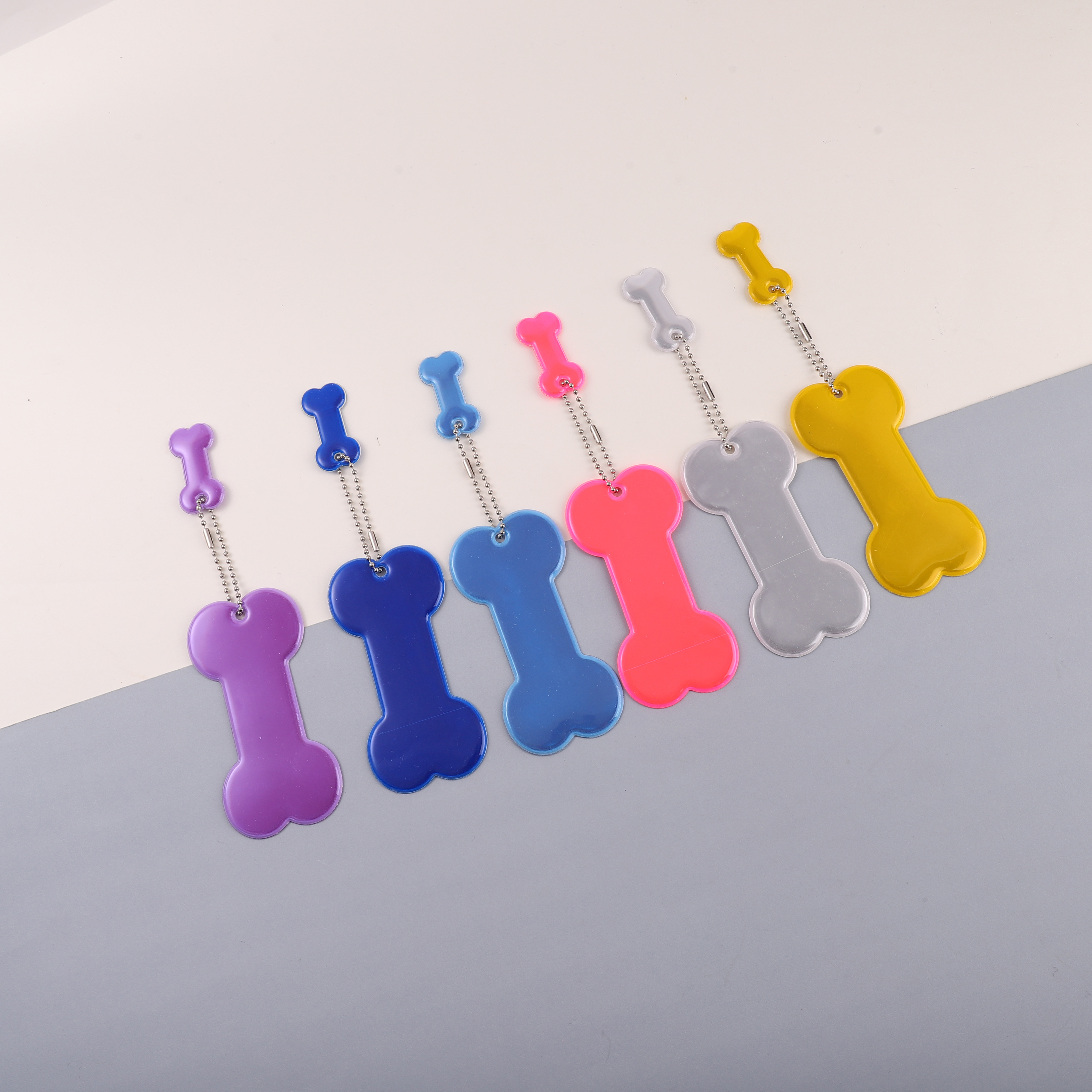 Reflective Bone-Shaped Two-Piece Keychain for Nighttime Visibility - Ideal Student Backpack Accessory