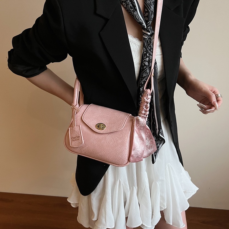designer Niche Design High-End Underarm Bag for Women 2025 New Summer Fashion Lychee Texture Versatile Commuter Shoulder Crossbody Bag