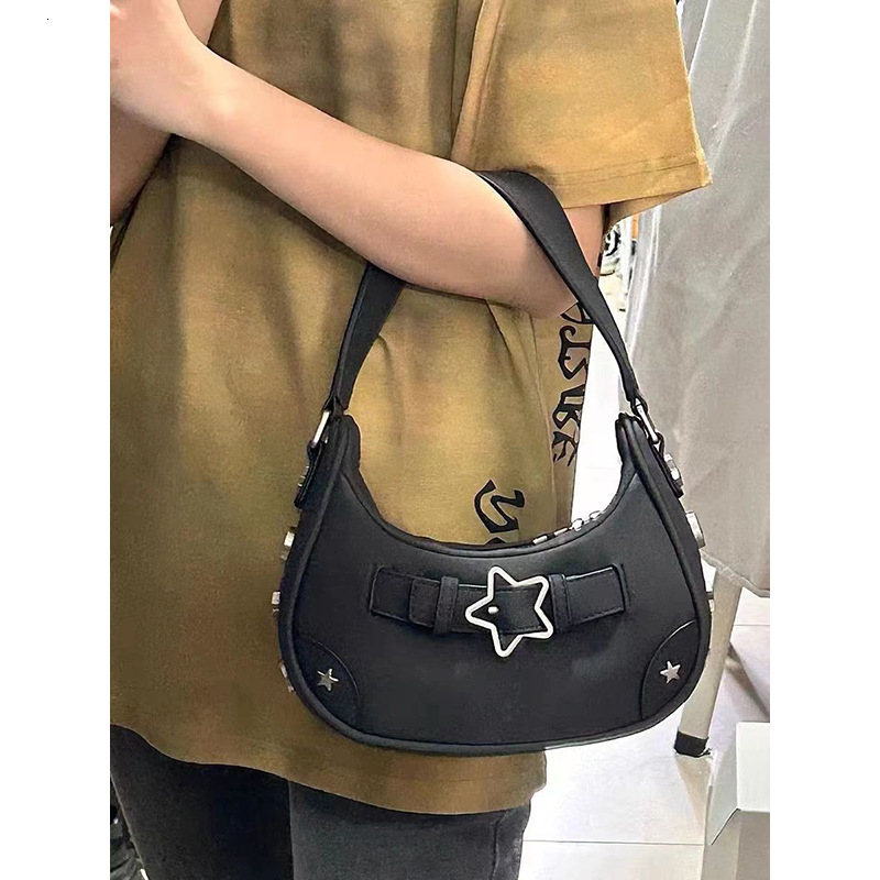 trend Cowboy girl shoulder bag trend light luxury niche design fashionable multifunctional handbag armpit bag designer women s shoulder bag