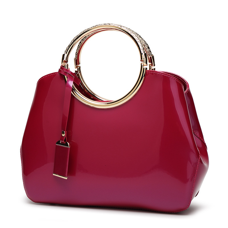 Top Brand High Quality New Style 2025 New Patent Leather Shiny Women's Bag Red Handbag Women's Shoulder Crossbody Bag Wholesale New Free Del