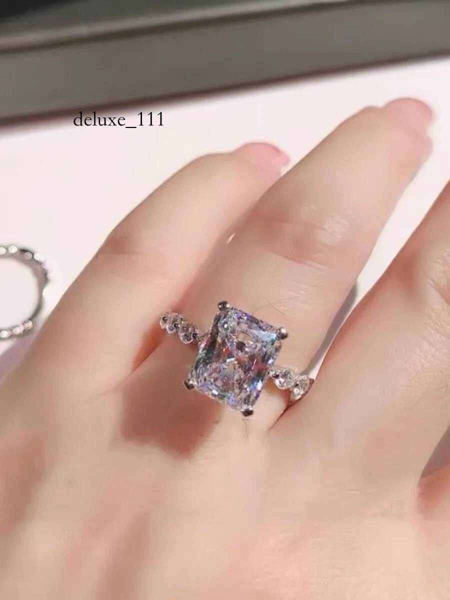 Elegant Ins Top Sell Wedding Rings Jewelry Sterling Sier Princess Cut White Topaz CZ Dia Party Eternity Women Bridal Ring For Lover Gift