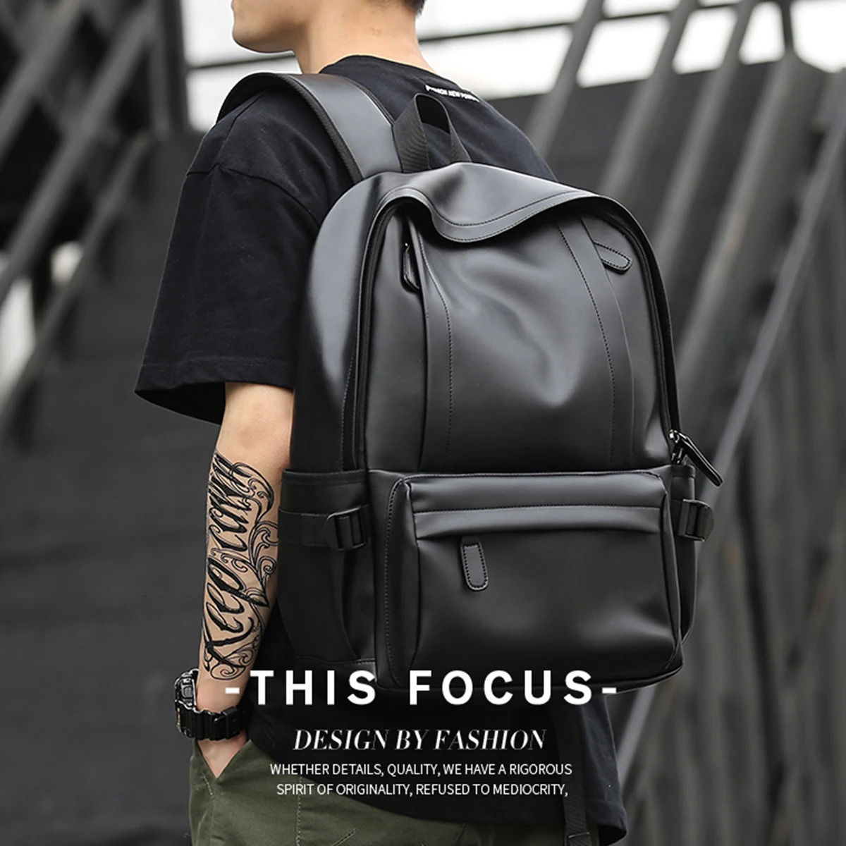 Leather Backpack for Men 14 inch Laptop Backpack Travel Daypack with USB Port Water Resistant Leather Business Daypack 250530