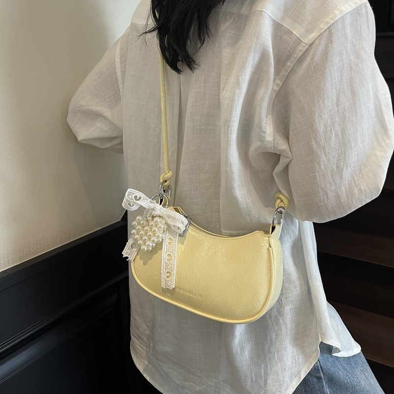 designer Unique Designer Style Trendy Small Bag for Women 2025 New Summer Fashion Versatile Crossbody Shoulder Underarm Bag