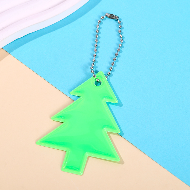 Christmas Tree Shaped Glow-in-the-Dark Backpack Pendant - Perfect Holiday Decorations with Multiple Color Options