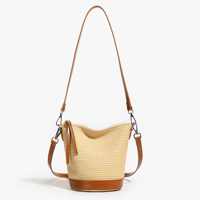 designer Niche Design 2025 New High-End Bucket Bag Commuter Versatile Large Capacity Casual Shoulder Crossbody Handbag