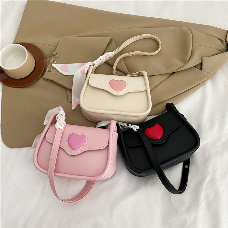 New Style 2025 Fashion Small Square Bag Summer New Simple Style Versatile Shoulder Crossbody Bag Niche Patchwork Heart Underarm Bag New Free Delivery 