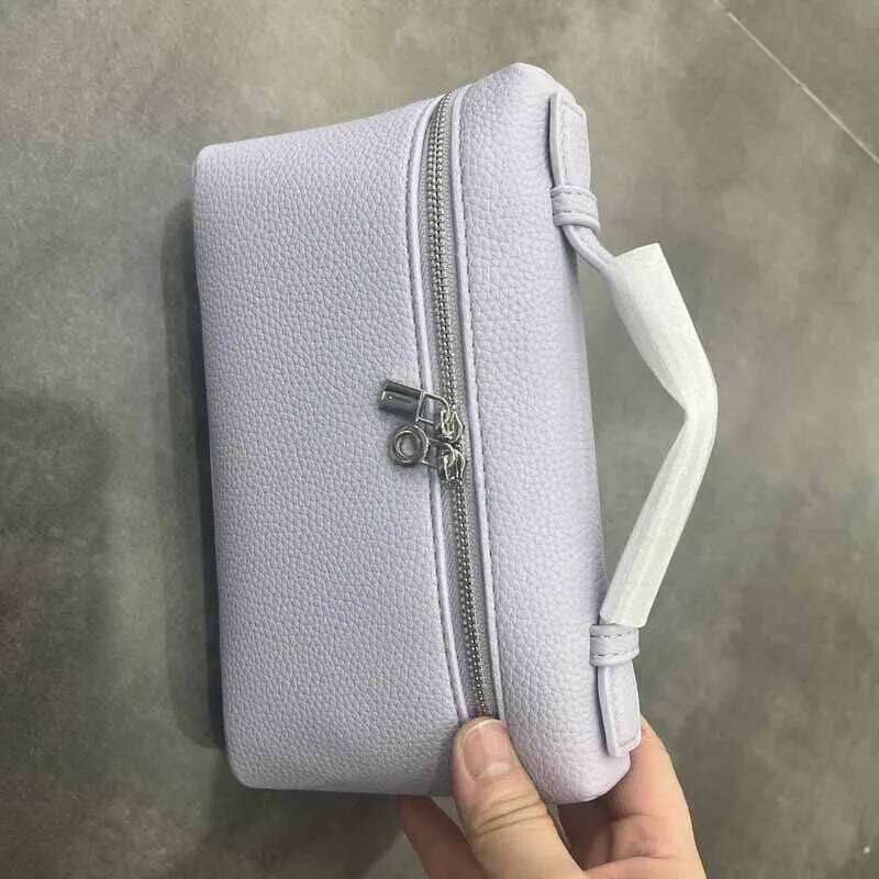 Designer Luxury New Brand Designer Elegant Handbag Classic Retro Casual High Street Solid Color Women Crossbody Bag