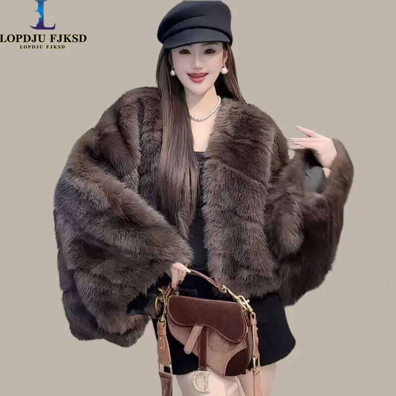 Faux Fur Coat For Women, Covered Button Jacket, Bat Sleeve Outerwear, England Style, Thick Furry, Autumn And Winter, New, 2024
