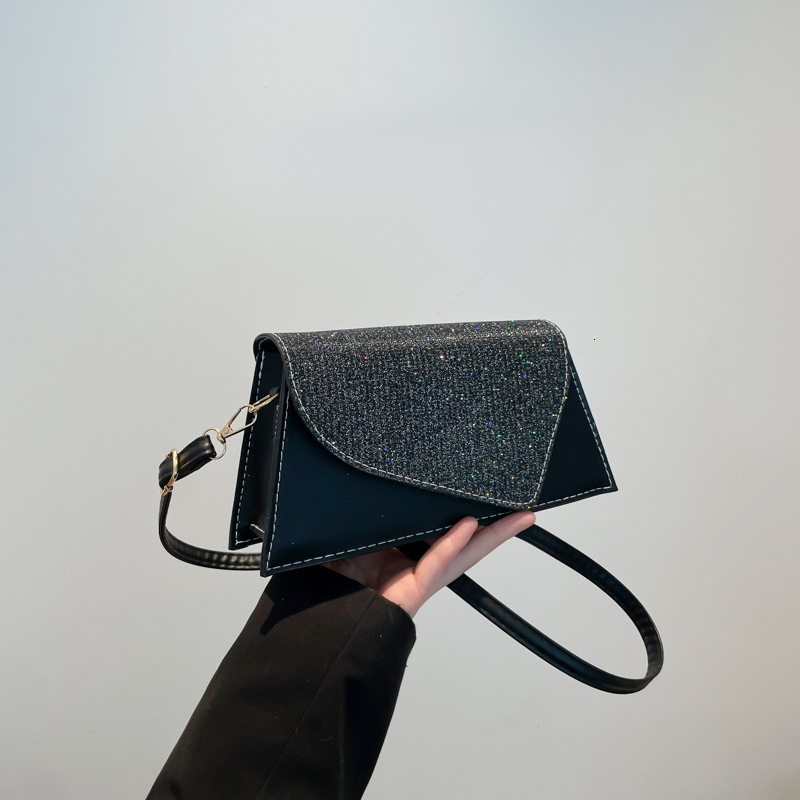 Top brand high-quality new free designer bag European and American fashion trend light luxury high-end fashion shoulder crossbody bag new free designe