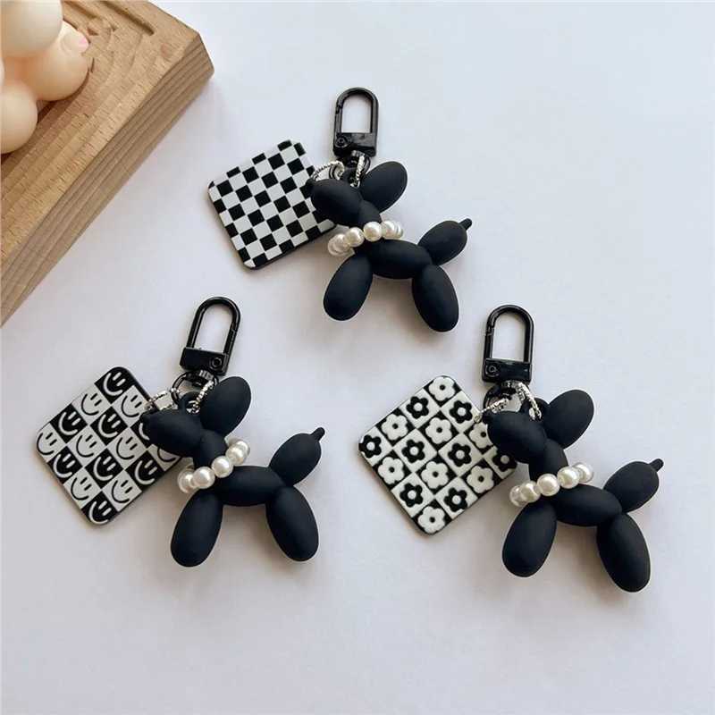 IFYOUOO Cool Acrylic Cartoon Balloon Dog Keychains Black Color Heart Flower Pendant Phone Chain Key Buckle Accessories Bag Toys W250604