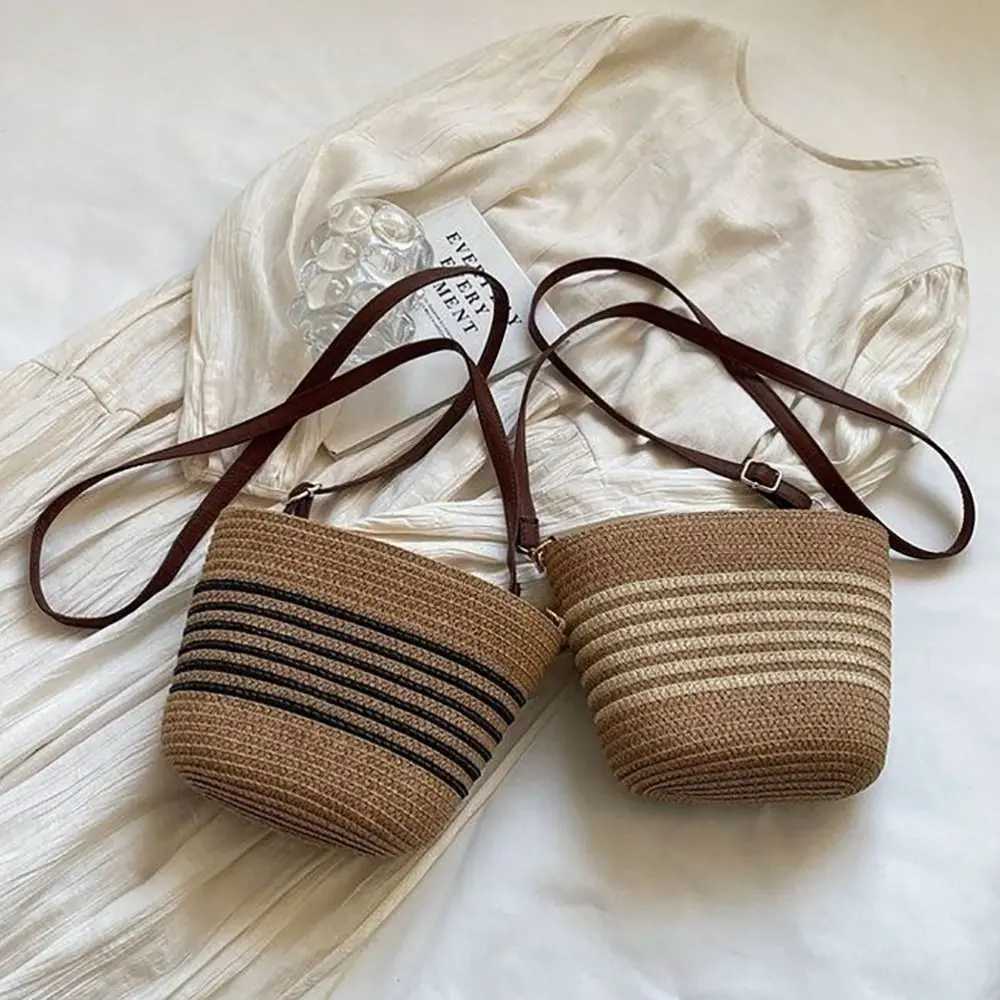 Summer Straw Tote Bags Casual Vacation Beach Crossbody Bag Large Capacity Handmade Womens Bucket Bag XJ250604