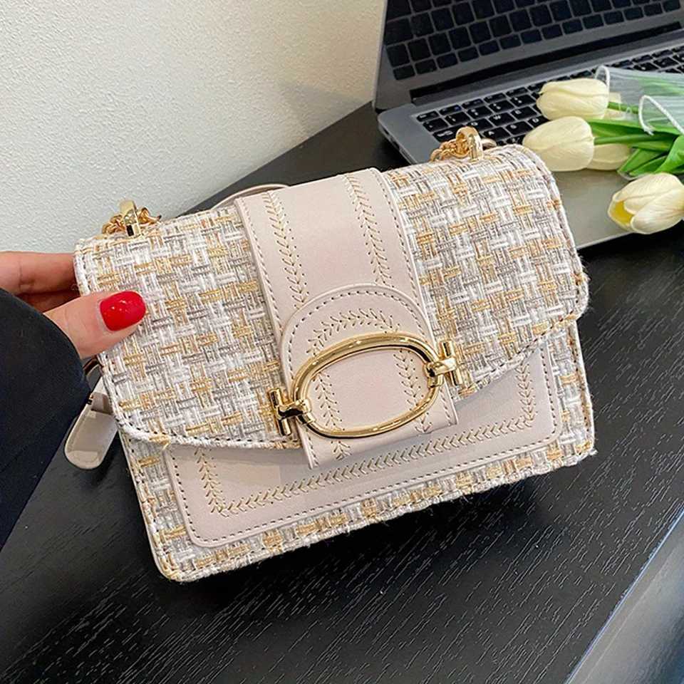 Trendy Flap Square Bag Womens Fashion Faux Leather Purse Stylish Chain Decor Crossbody Bag XJ2520616