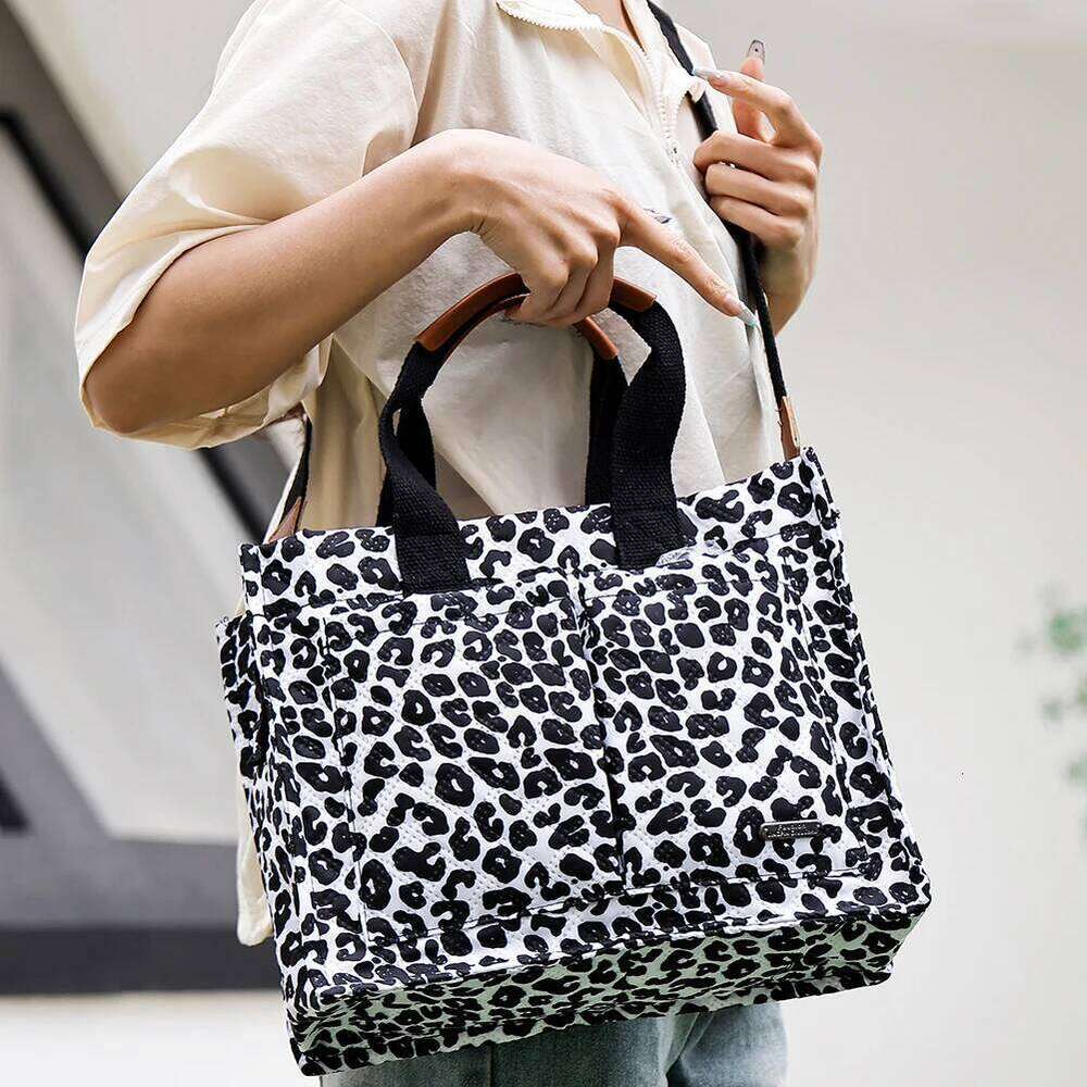 Women's Bags Designer Women's Wear Women Tote Trendy Commuting Large Capacity Fashion Shoulder Adjustable Strap Simple Messenger Bag For Par