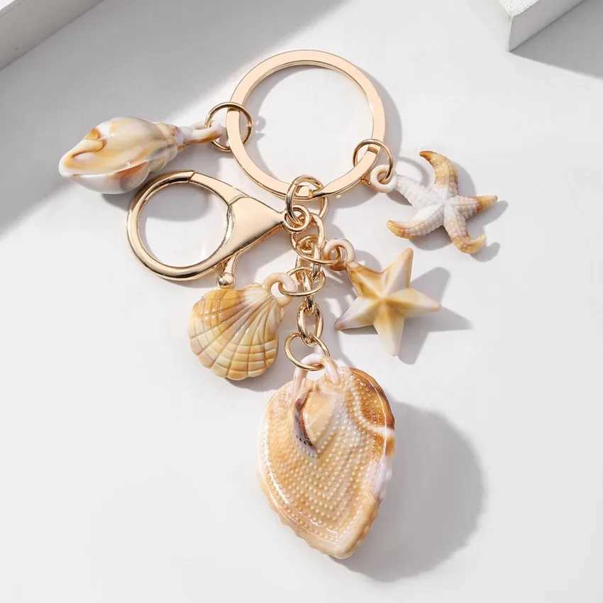Shell Keychain Personalized Seaside Vacation Beach Simulation Starfish Conch Car Bag Pendant Family and Friends Keyring Gifts M250604