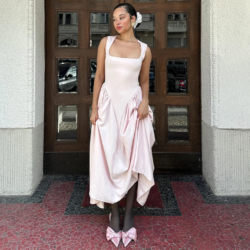 Elegant French Style Pink Strap Dress Spring FloorLength Gown Square Neckline Charming European And American CrossBorder 250604