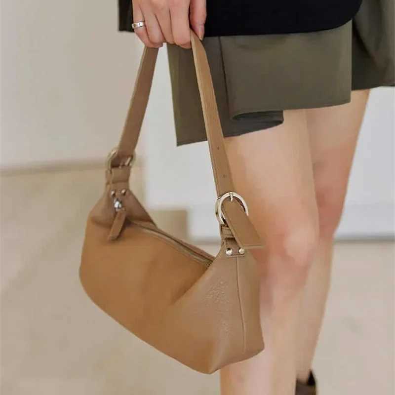 Underarm Bag for Women Summer New Small Fresh Line Celebrity Temperament E-Shoulder Handbag Soft Lychee Pattern Baguette Bag XJ250605