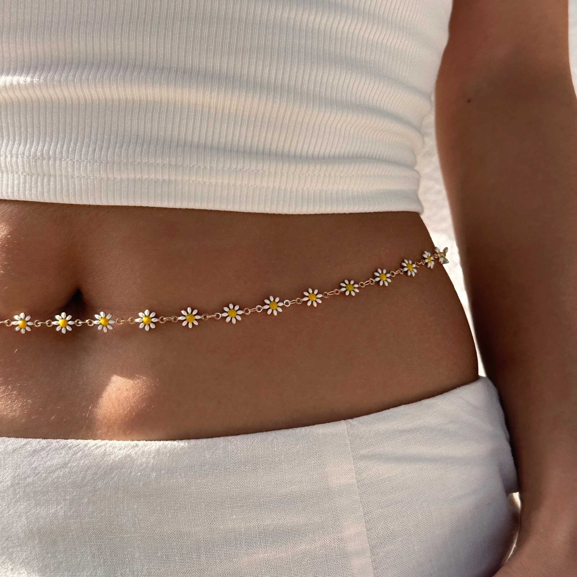 DASEIN 2025 Yeni 18k Altn Kaplama Zarif Daisy Kolye Paslanmaz elik Sevimli Drip Glue iek Bileklik Tak Seti Kadnlara ve KzlaraXJ250604