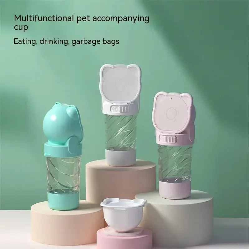 free shipp ing Outing Portab l e Walking Dog Bot t l e Pet Drinking Water Feeding Food Waste Dag integrated Cup 250604