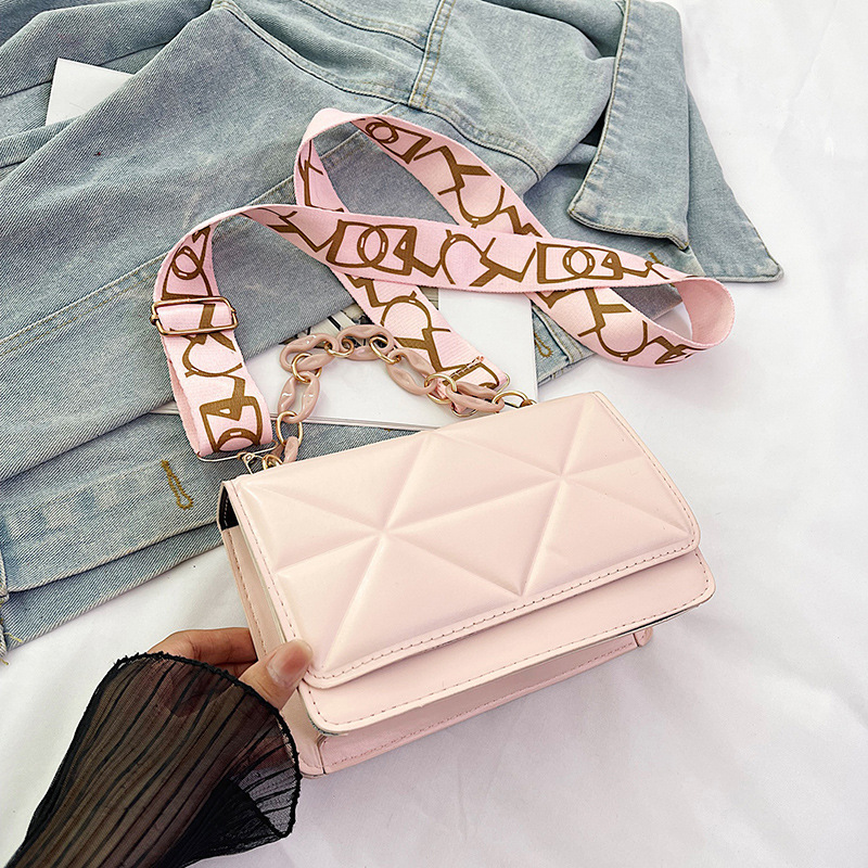 High quality brand new high-quality free designer bag fashionable commuting 2025 new fashionable shoulder bag simple crossbody bag new free designer b