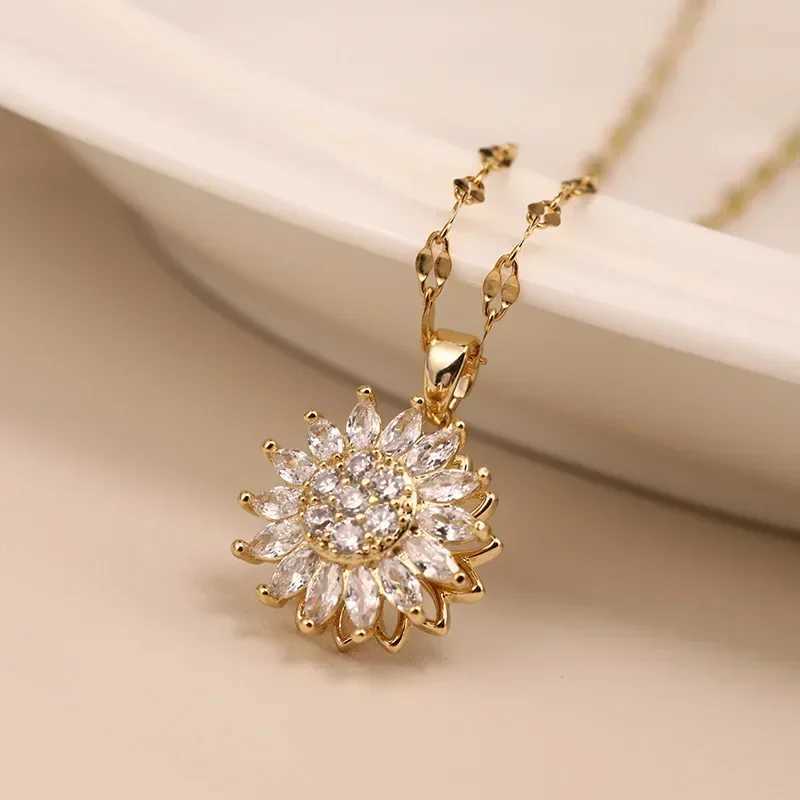 Double-layer Rotatable Sunflower Necklaces For Women Girl Chain Choker Stainless Steel Jewelry Accessories XJ250604