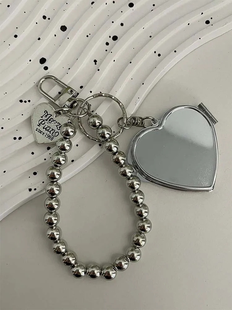 Metal Key Chain with Heart Shaped Mirror y2k Style Bag Pendant Sweet Cool Trendy Fashion Pendant 250605