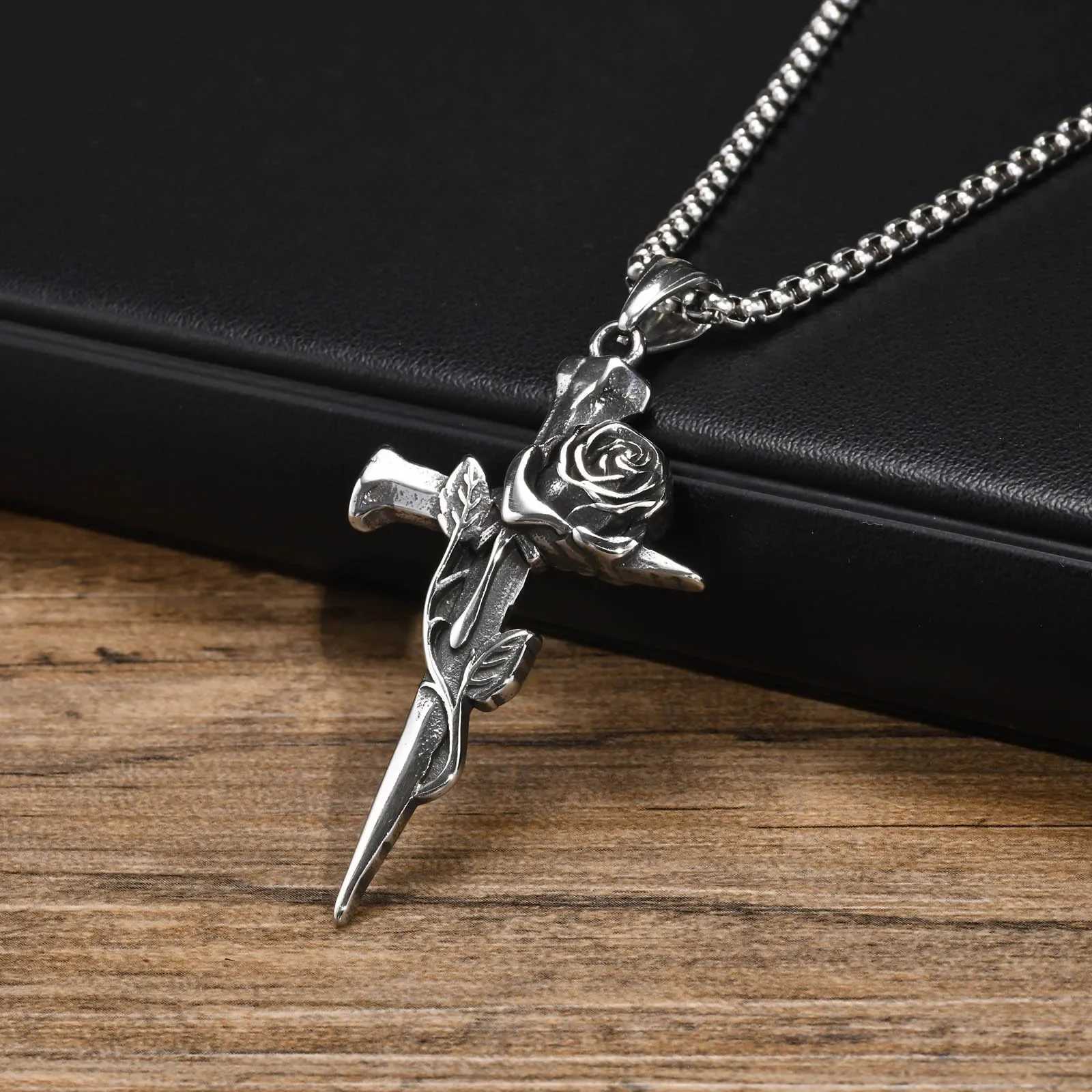 New Gothic Punk Rose Flower Necklaces for Men Hip-hop Silver Color Retro Cross Pendant Collar Jewelry Decoration Gifts Wholesale XJ250604