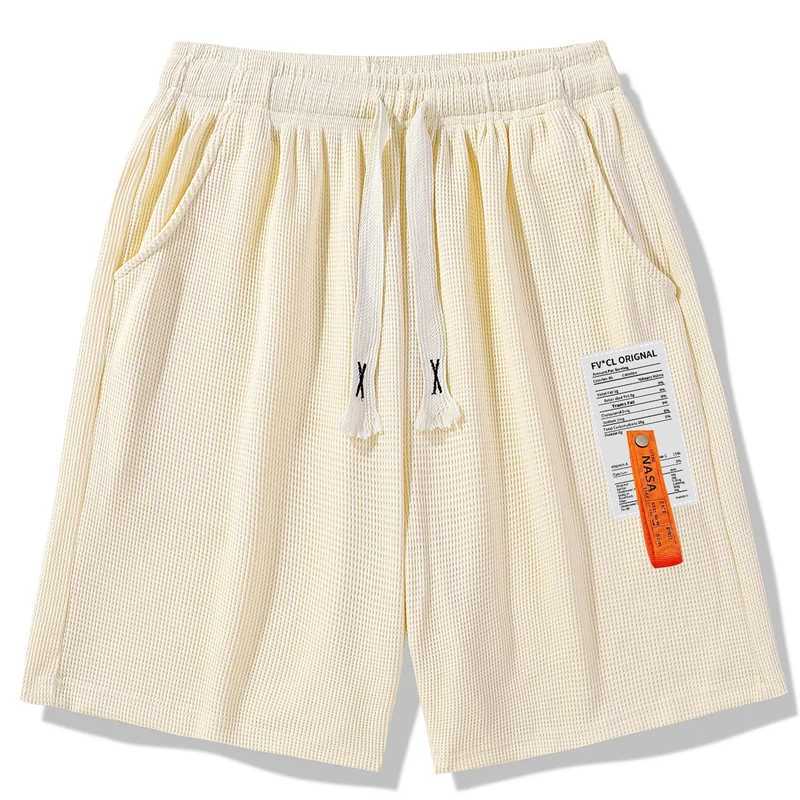 Sports Shorts for Men in Summer Thin Ice Silk Quick Drying Five Quarter Pants Fashionable Waffle Style Drawstring Shorts XJ250605