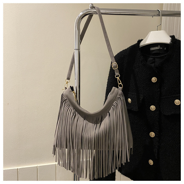 designer 2025 Autumn Winter New Fashion Tassel Handbag Shoulder Tote Bucket Bag Women's Bag Supports Bulk Wholesale